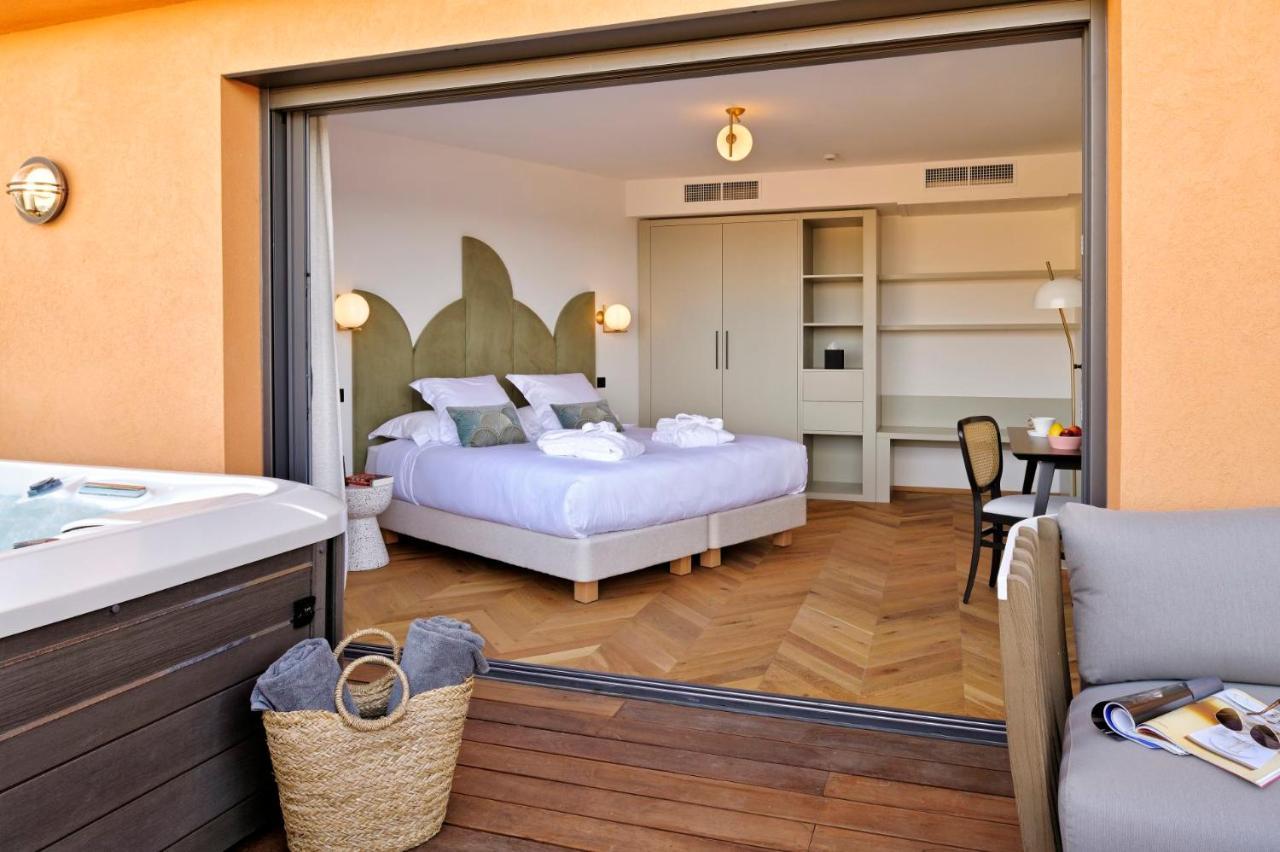 Hôtel Rocabella LʼÎle-Rousse Esterno foto