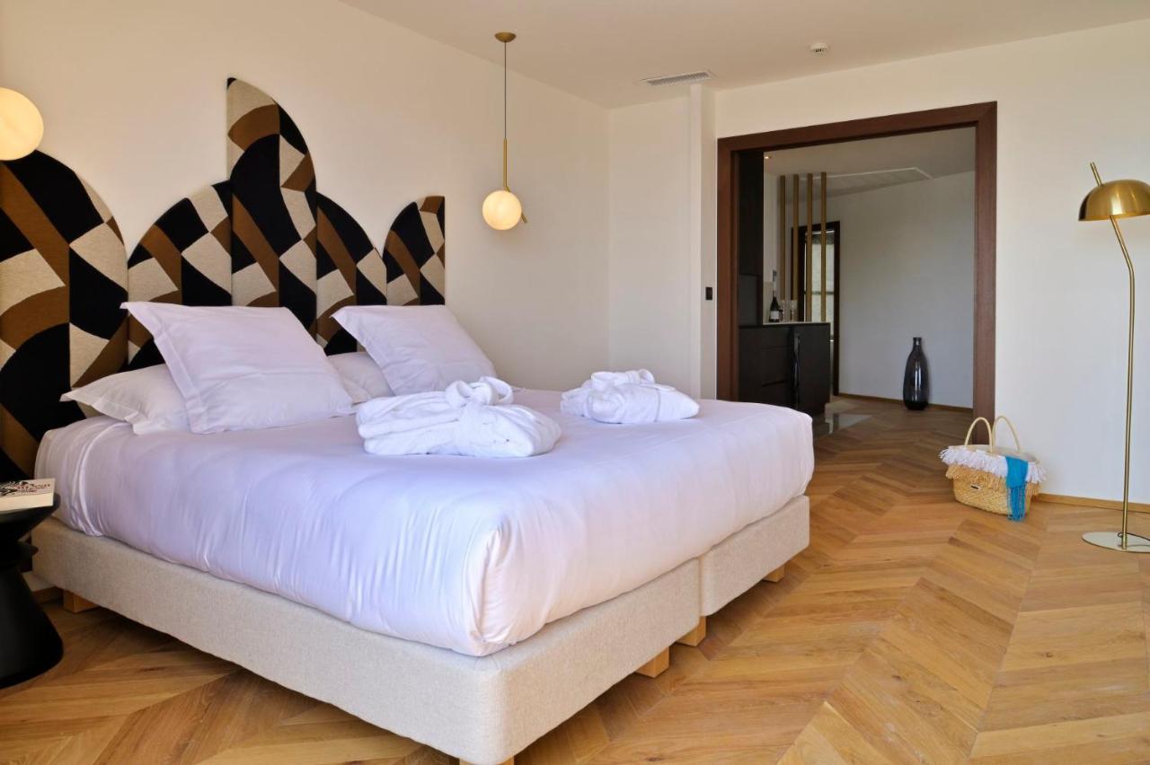 Hôtel Rocabella LʼÎle-Rousse Esterno foto