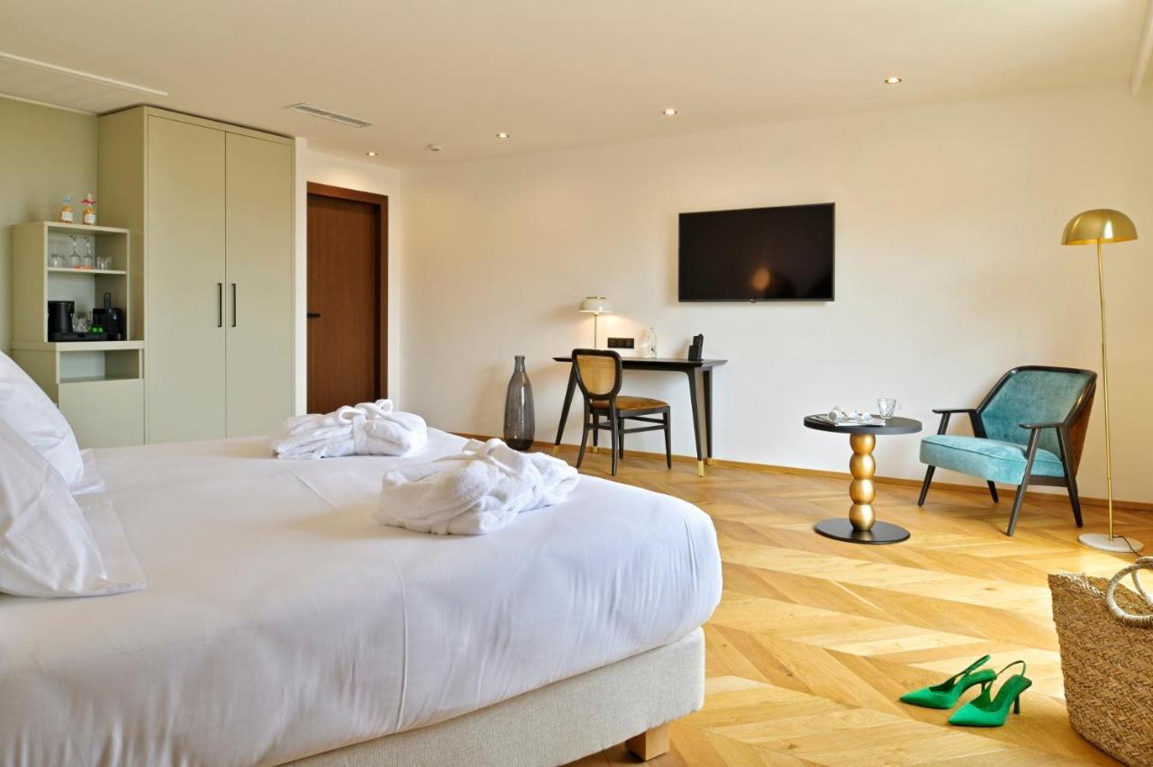 Hôtel Rocabella LʼÎle-Rousse Esterno foto